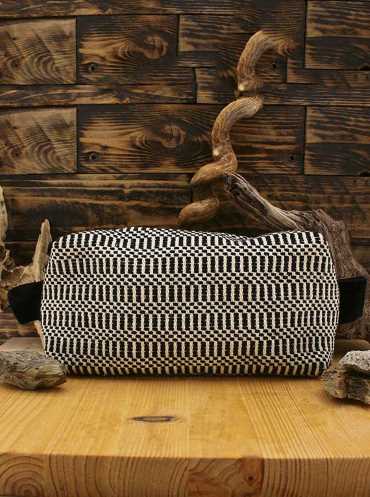 Made by Sardinia -  Beauty Case in tessuto nero, realizzato a mano