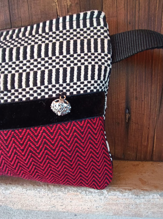 Made by Sardinia - Pochette in tessuto sardo bisaccia